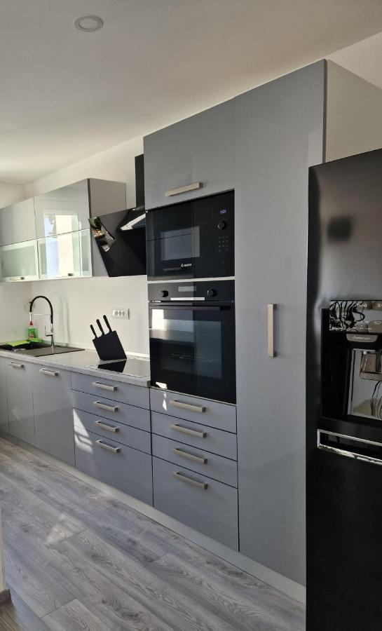 Apartment Illaria Rijeka Exterior foto